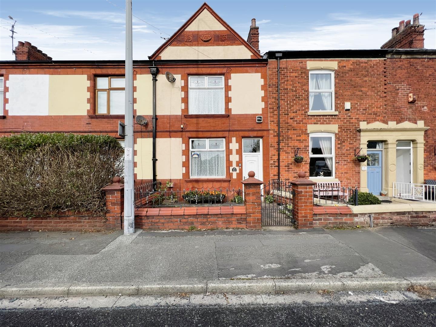 Properties Archive Holdens Estate Agents